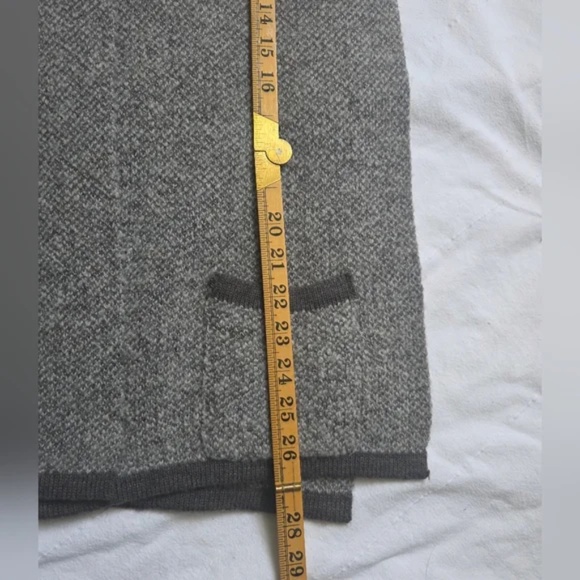 Turtleneck Wrap - Picture 6 of 10